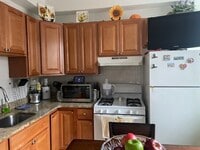 Building Photo - 103 Shurtleff St