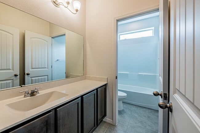 Building Photo - 88 Tome Vista Dr