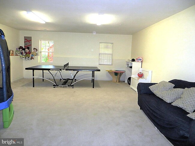Building Photo - 13853 Bailiwick Terrace