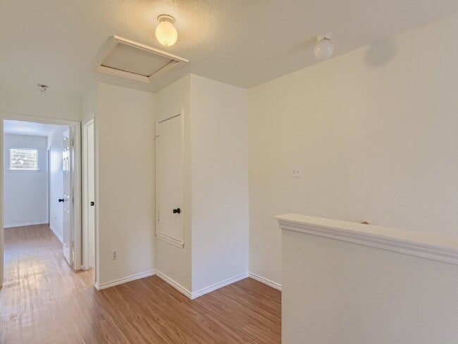 Building Photo - 13913 Harris Ridge Blvd