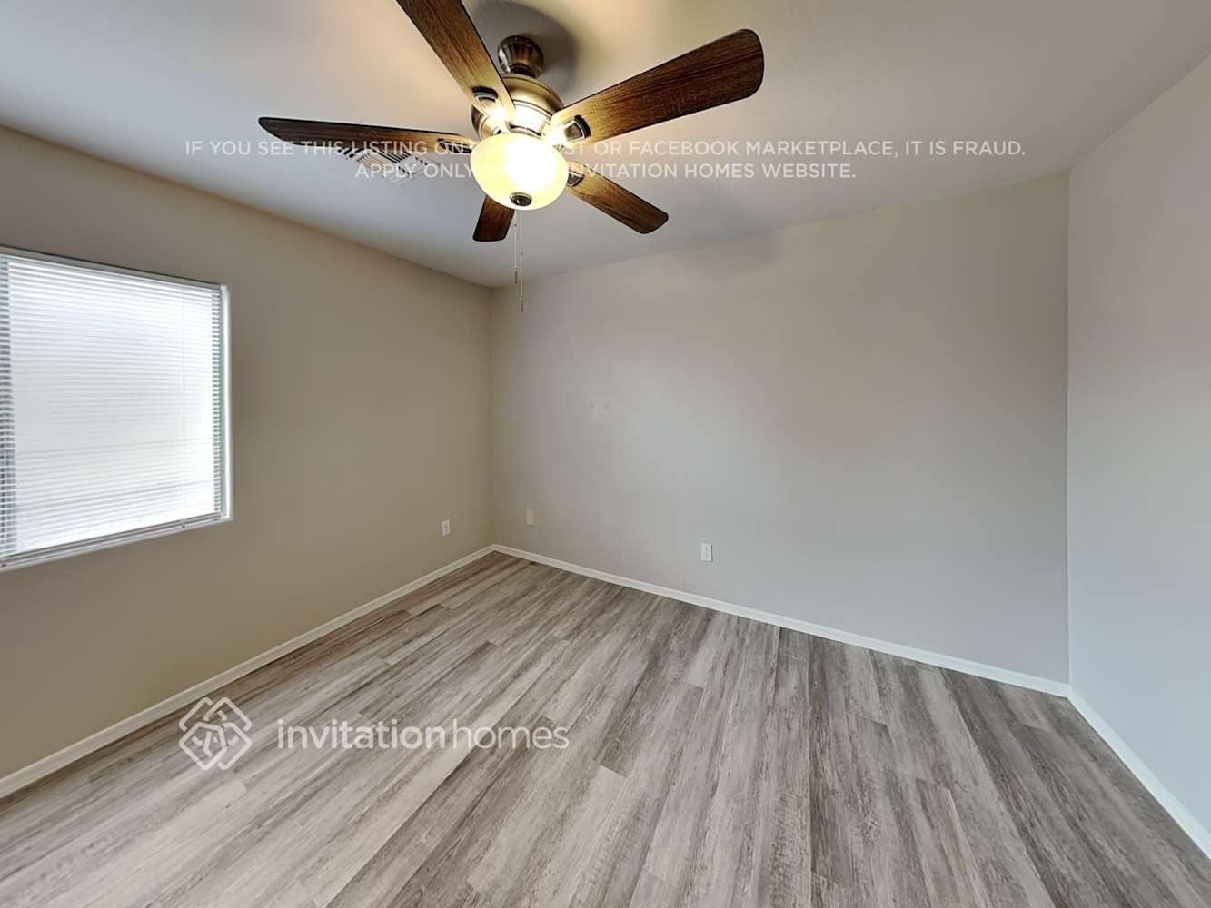 Building Photo - 1532 W Burgess Ln