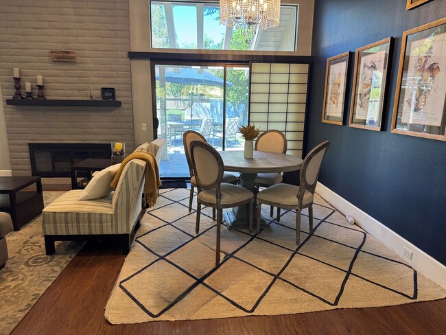 Building Photo - Gorgeous 3-Bedroom House in Gold River wit...
