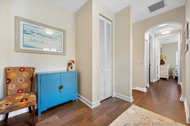 Building Photo - 513 Tomahawk Ct