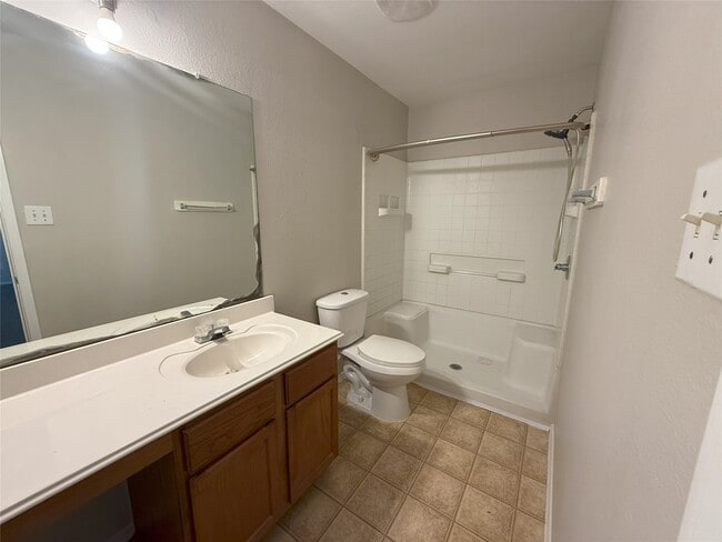 Building Photo - 22819 Sugar Bear Dr