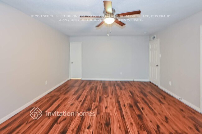 Building Photo - 2806 Killdeer Ln