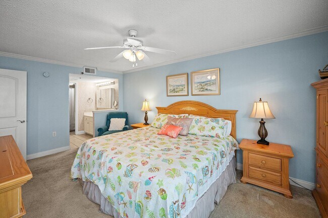 Building Photo - 4610 White Ave