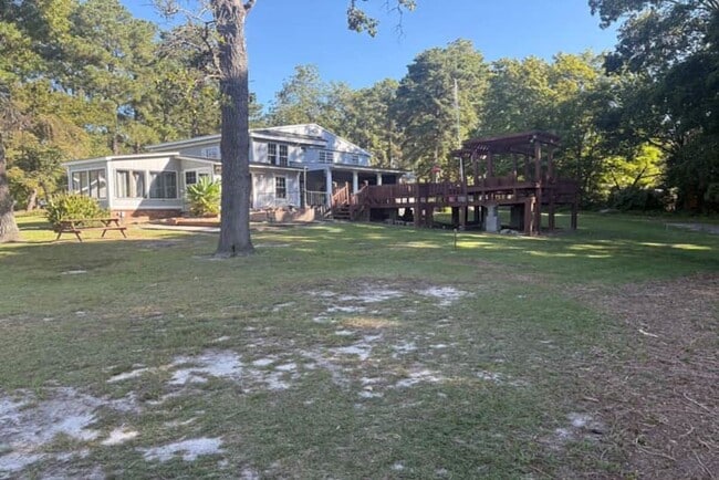 Building Photo - 1014 Sailclub Dr