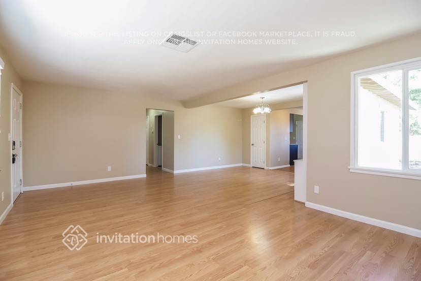 Building Photo - 12569 5th St