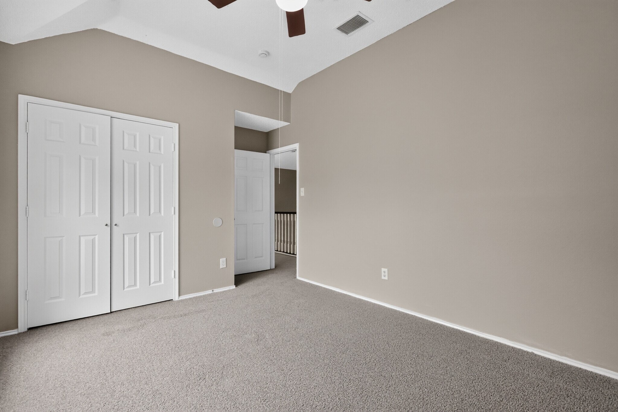 Building Photo - 1624 Ariel Dr
