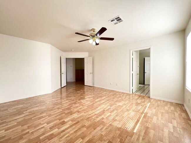 Building Photo - 5875 Rainbow Trout Ct