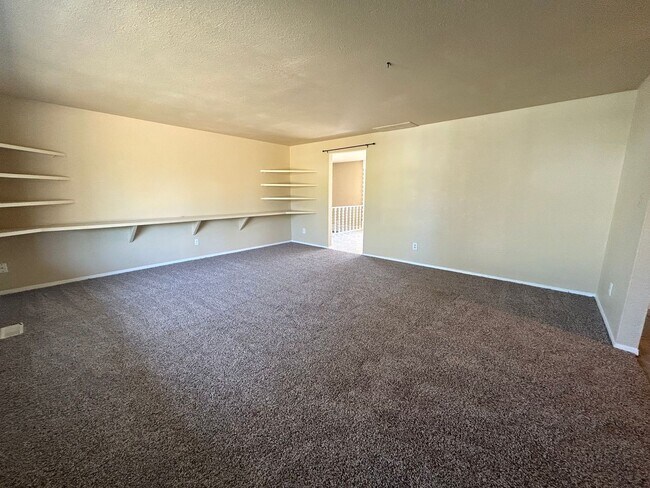 Building Photo - Corner Lot Home w/ Giant Yards, Covered Patio & Minutes to Boise Spectrum Center!