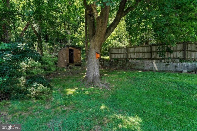 Building Photo - 58 Irish Ln