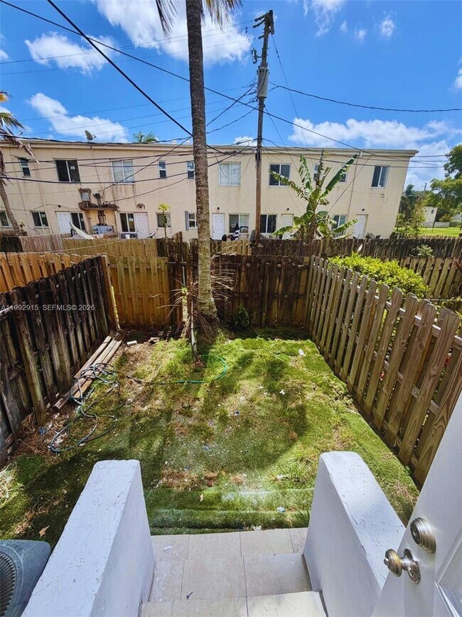 Building Photo - 440 NW 84th Terrace