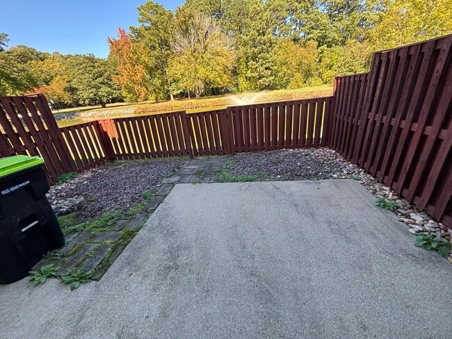 Building Photo - 119 Sterling Ct