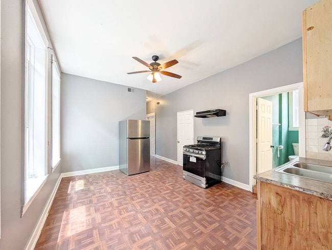 Building Photo - 2323 S Trumbull Ave