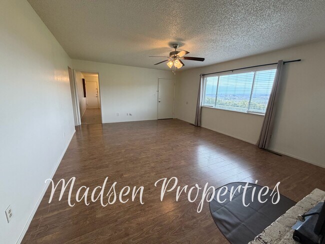 Building Photo - 784 Flag Creek Rd