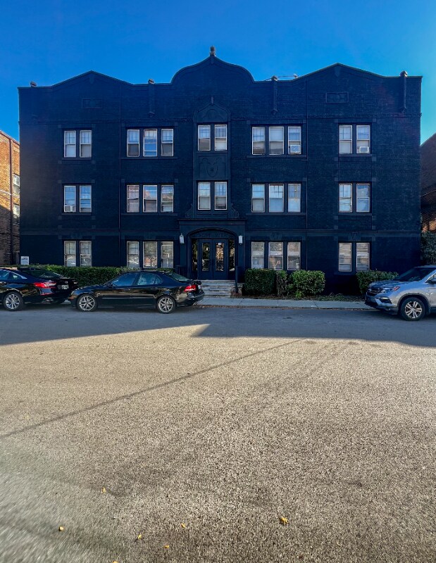 Building Photo - 1411 Roycroft Ave