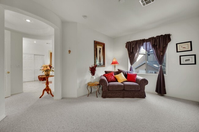 Building Photo - 875 Chaste Ct