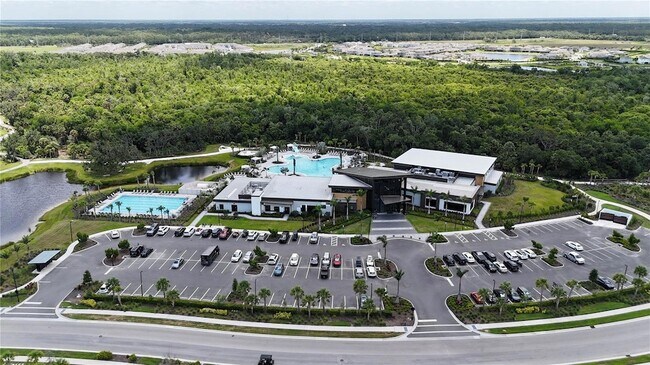 Building Photo - 9312 Tequila Sunrise Dr