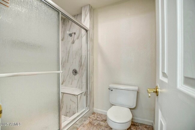 Building Photo - 6032 N 81st St