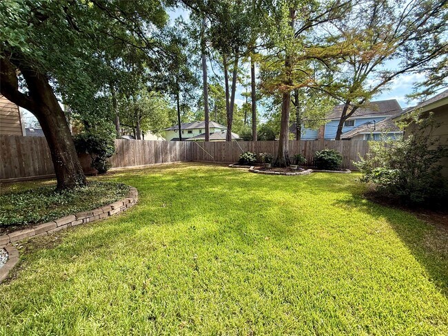 Building Photo - 5231 Alamosa Ln