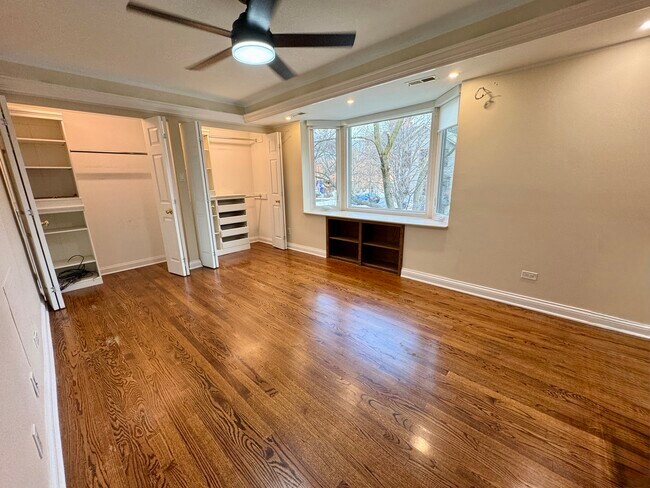 Building Photo - 1628 N Mohawk St