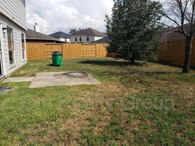 Building Photo - 6655 Stonefort Ct