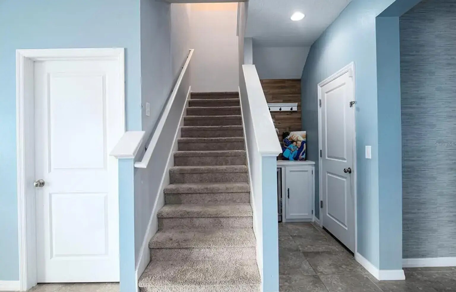 Building Photo - 6309 Sunsail Pl