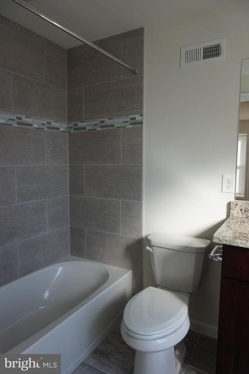 Building Photo - 132 Wendover St