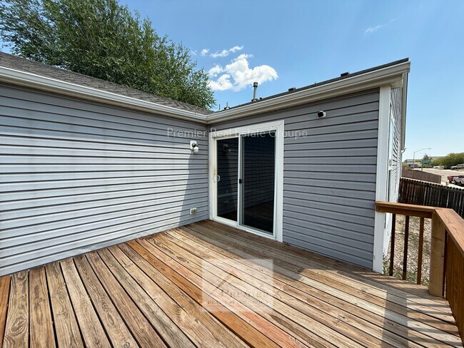 Building Photo - 7972 Brocket Ln