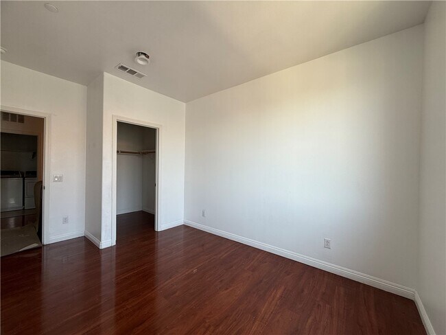Building Photo - 11120 Legion Dr