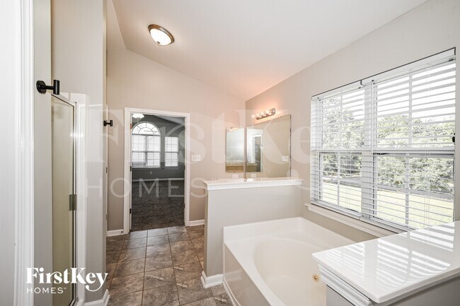 Building Photo - 13224 Greycrest Dr