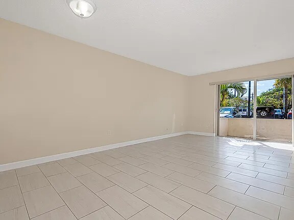 Building Photo - 7765 SW 86th St