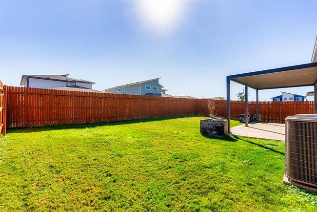 Building Photo - 7409 Peggie Nell Dr