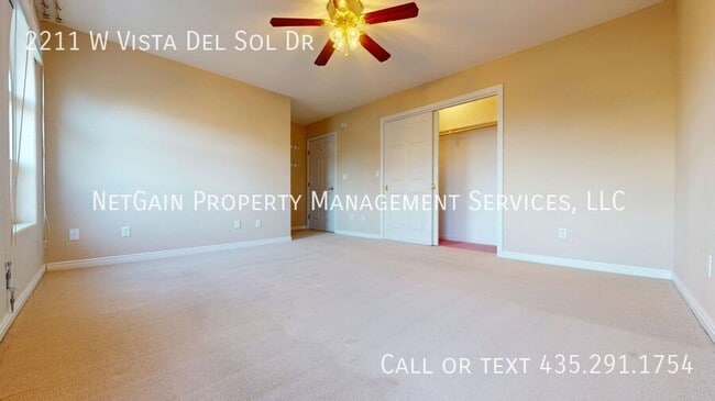 Building Photo - 2211 W Vista Del Sol Dr