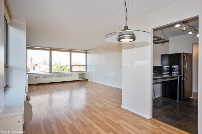 Building Photo - 1360 N Sandburg Terrace