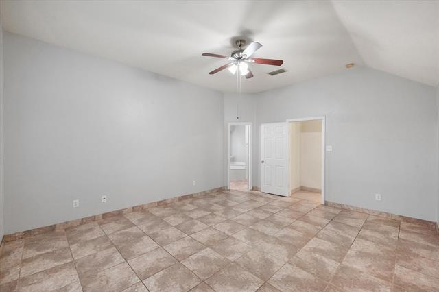 Building Photo - 4412 Ridgeway Dr