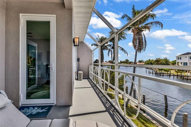 Building Photo - 276 Lewis Cir