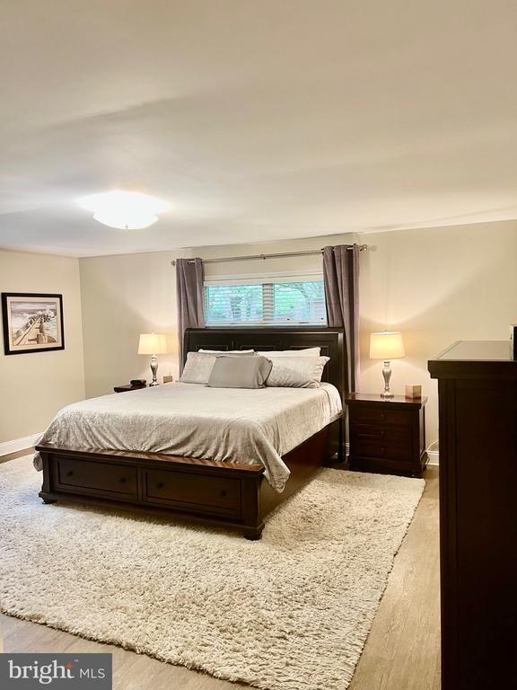 Building Photo - 1542 Crowell Rd