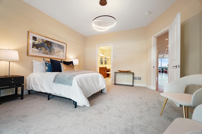 Building Photo - 1 Roebling Wy