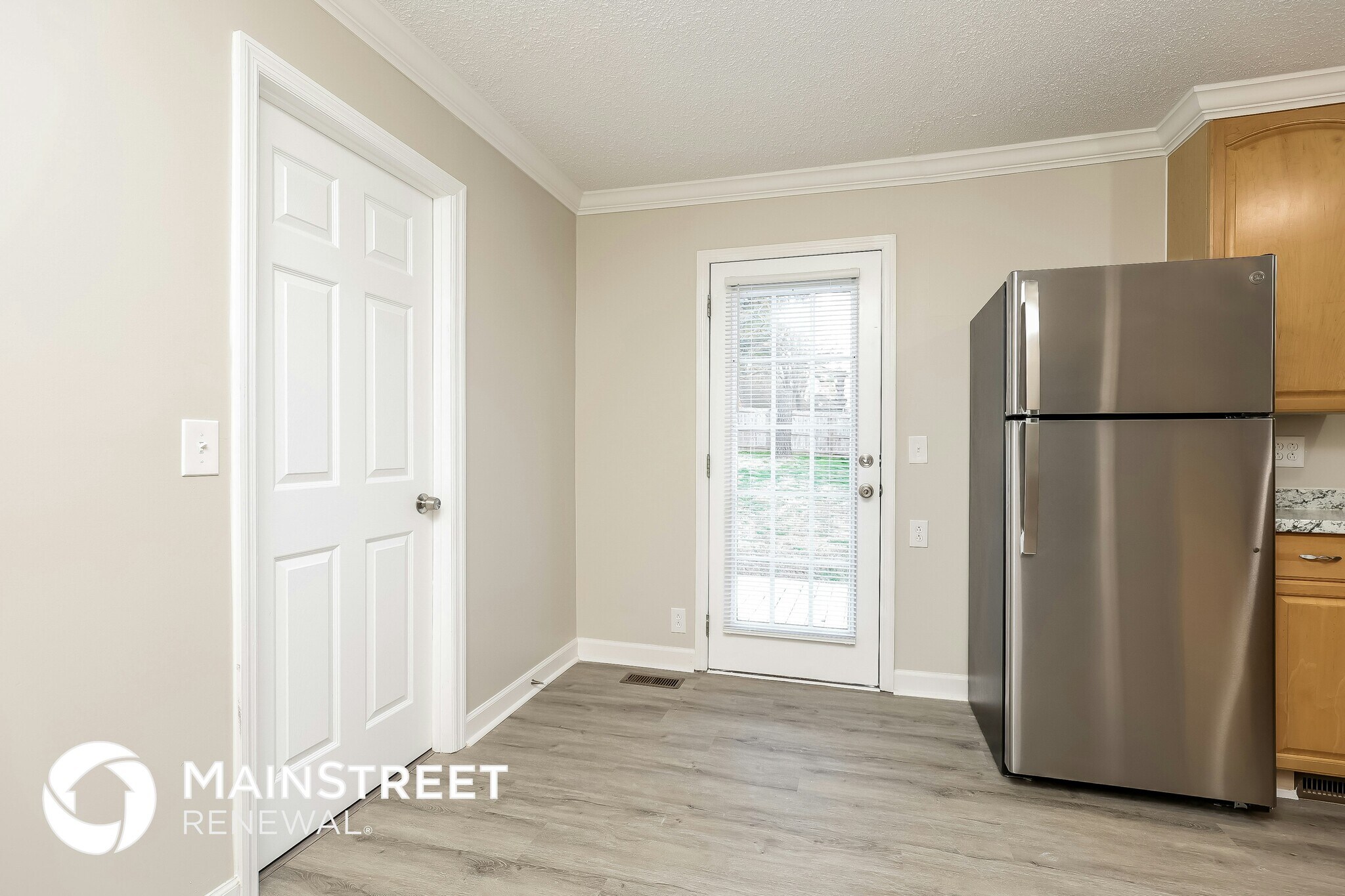 Building Photo - 7901 Chester Rd