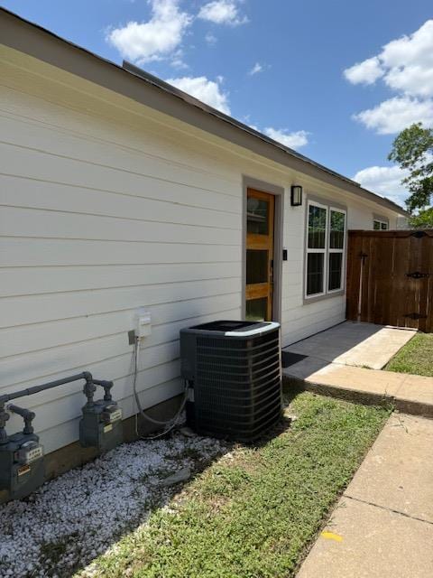 Building Photo - 6906 Granger Dr