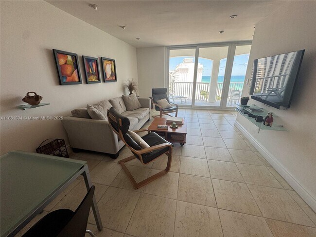 Building Photo - 5401 Collins Ave