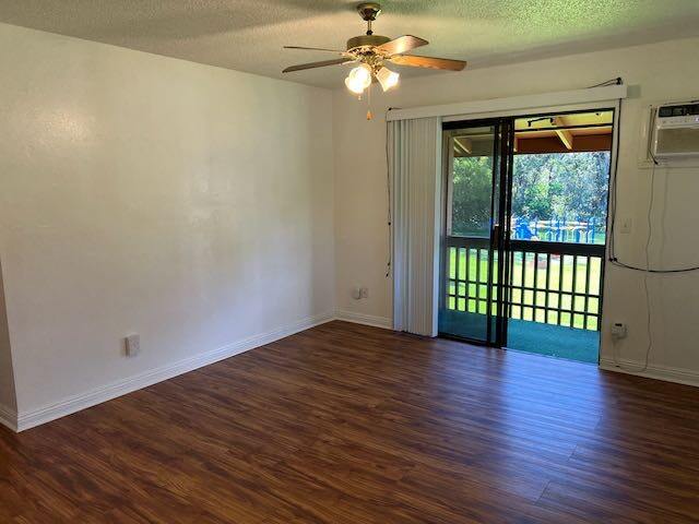 Primary Photo - 2069 California Ave