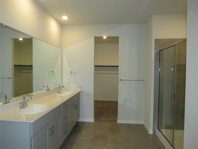 Building Photo - 3416 Chasemoor Dr