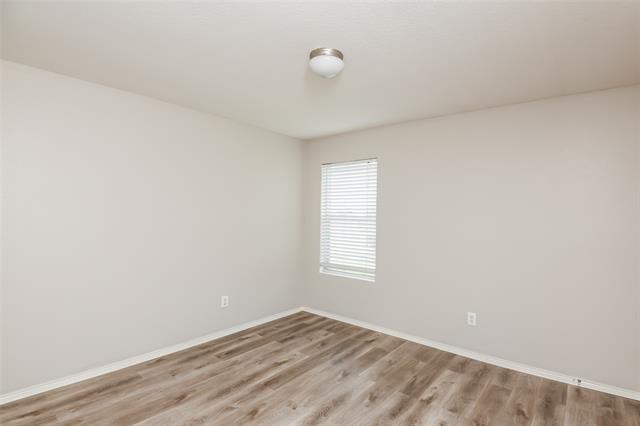 Building Photo - 1601 Queens Brook Ln