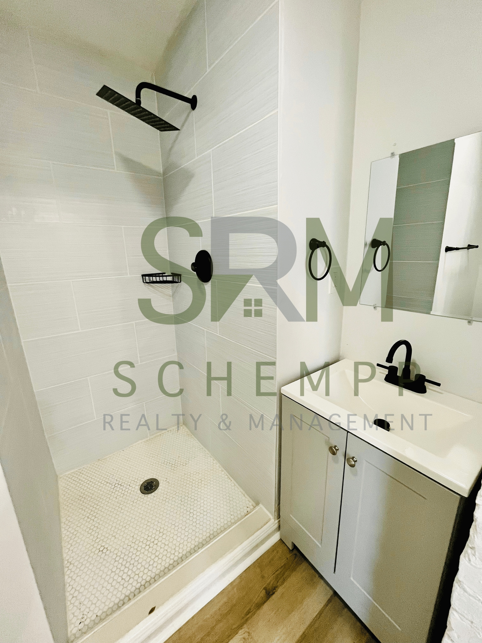 Building Photo - 615 N 32nd St