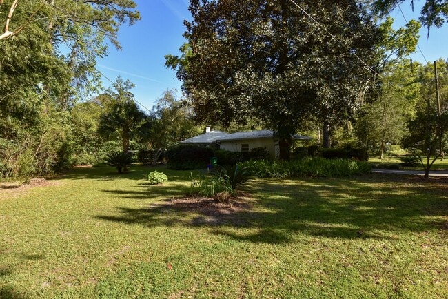 Building Photo - 3309 NW 3rd St