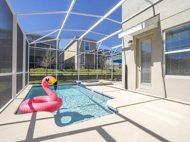 Building Photo - 8956 Takeaway Wy