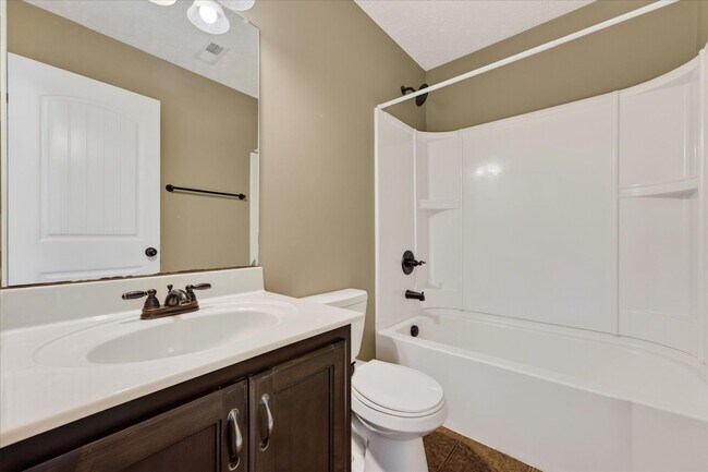 Building Photo - 2973 McManus Cir